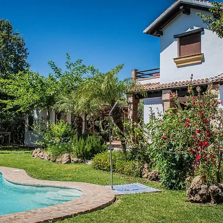 Cubo's Finca La Campinuela Villa *
